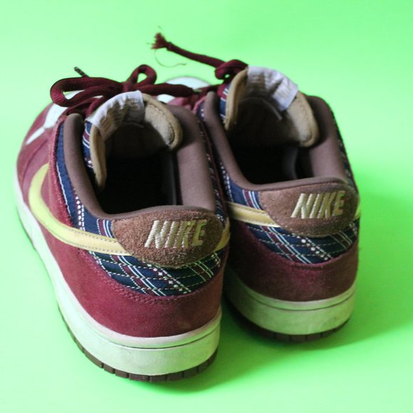 *SOLD*Nike Dunk Low Pro SB Ron Burgundy/Anchorman - Picture 9 of 10